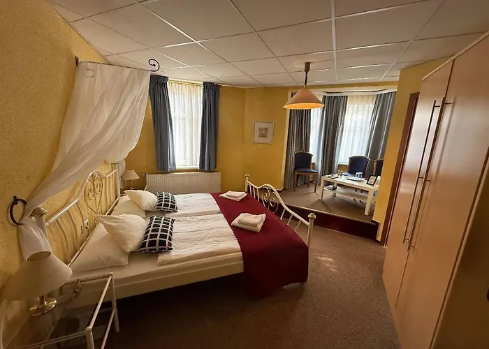 Deutsche Hof 3* Georgenthal (Thuringia)